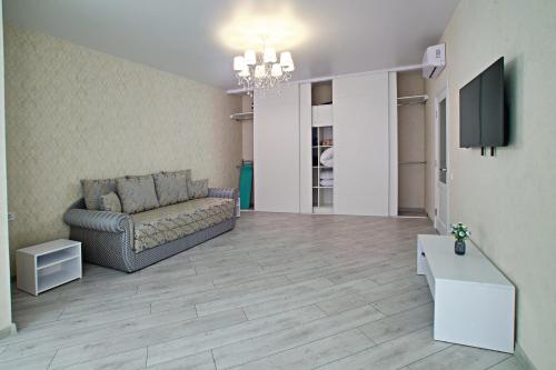 Светлая квартира Аркадия 48 Жемчужина парк Юность, Odessa (foto 9)