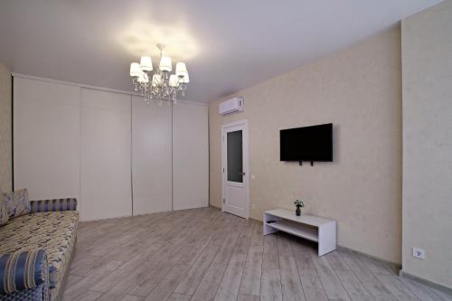 Светлая квартира Аркадия 48 Жемчужина парк Юность, Odessa (foto 8)