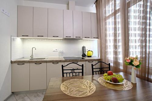 Светлая квартира Аркадия 48 Жемчужина парк Юность, Odessa (foto 4)