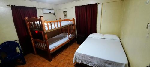 Tropical Dreams Hostel in Corn Island