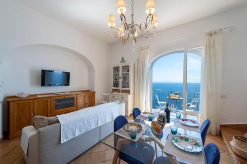 Malu Apartments - Infinity sea view
