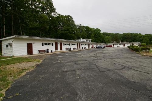 Oakdell Motel WATERFORD CT in Waterford, USA