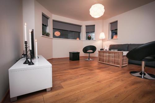 Thoristun Apartments - main image