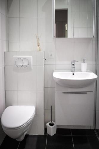 Thoristun Apartments - image 8