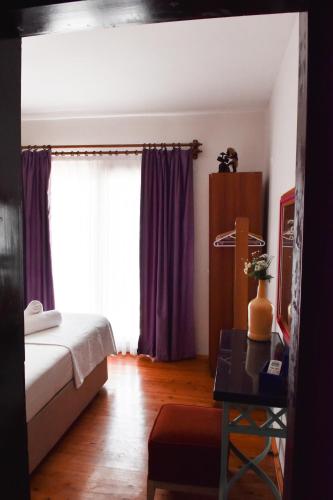 Standard Triple Room image 6