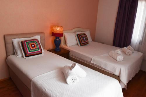 Standard Triple Room image 9