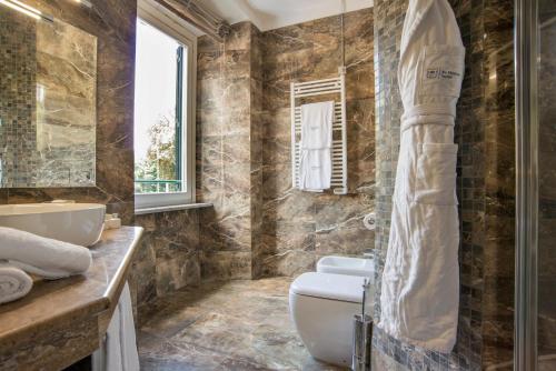 Via Veneto Suites - image 10