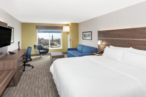 Holiday Inn Express & Suites Downtown Ottawa East, an IHG Hotel