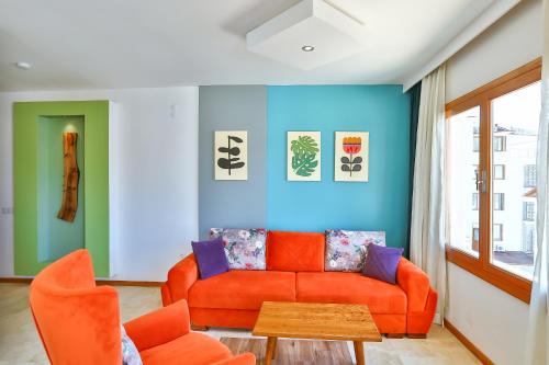 One-Bedroom Apartment image 4