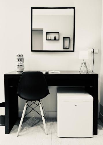 Hotel Jules - image 4