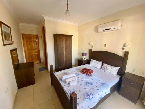 Yalcin Hotel & Villas – Fethiye, MI