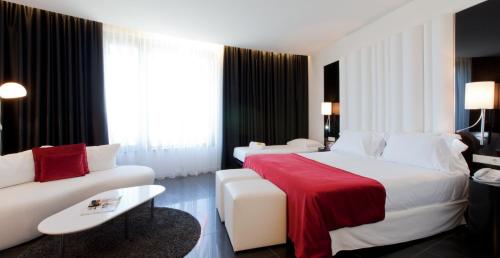 Superior Double or Twin Room with Extra Bed (2 Adults + 1 Child)