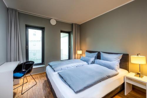 2 bedrooms, 3 beds