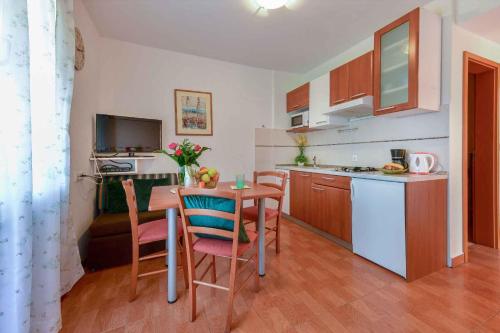 Apartments in Stara Baska/Island Krk 34416