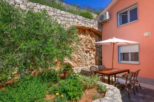 Apartments in Stara Baska/Island Krk 34416