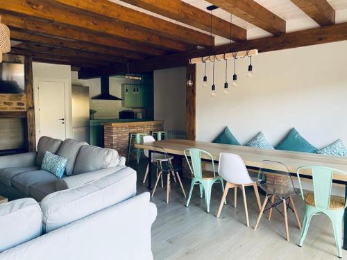 المرافق, EL PAJAR DE LEONOR in Horcajuelo De La Sierra