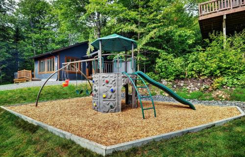 Chalet- 10 Chemin Alpin in Stoneham (QC)