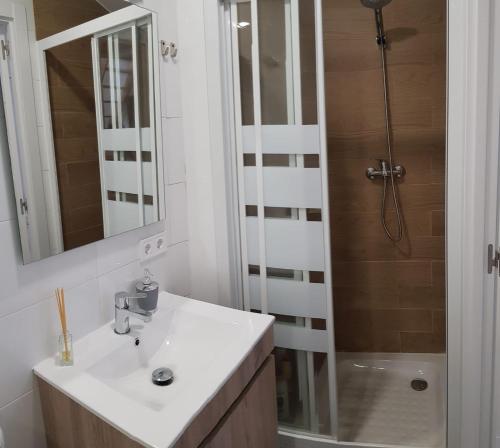 #2# Apartamento JACUZZI XL Sevilla Centro, Seville (photo 6)