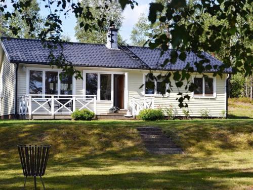 B&B Gislaved - 4 person holiday home in GISLAVED - Bed and Breakfast Gislaved