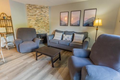 Condo 103 at Olde Gatlinburg Place - Downtown Gatlinburg - image 6