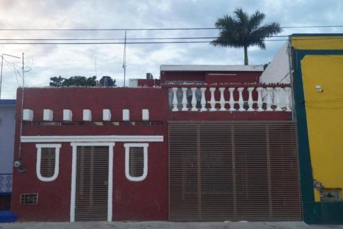 Amplia Casa Centrica 4 recamaras con a/c, wifi +16p