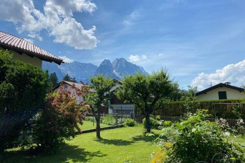 Haus mit wunderschönem Ausblick und Garten Garmisch-Partenkirchen
