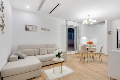 Tramonto sul mare Bari Apartment near the airport