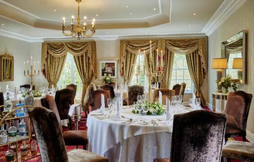 Banquet hall, Hayfield Manor in Gillabbey