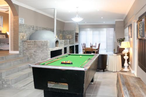 The Vintage Crane Guest House