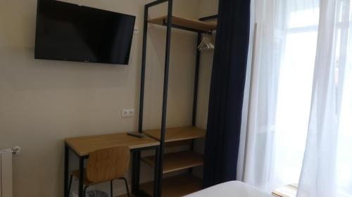 Plaza Pombo B&B - Hostal – Santander, MS