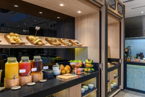 Hotel Vision - image 10