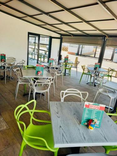 Comoditats, MINT Express Melrose View in Johannesburg