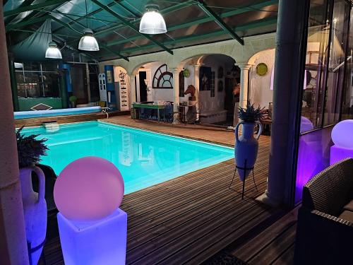 Domaine Le Lanis Chambre d'hôtes piscine spa - Chambre d'hôtes - Saint-Girons