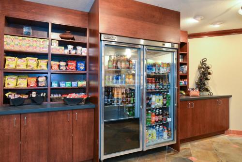 Holiday Inn Express Portland SE - Clackamas Area by IHG