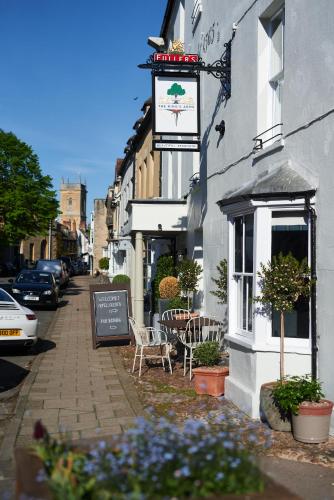The Kings Arms - image 8