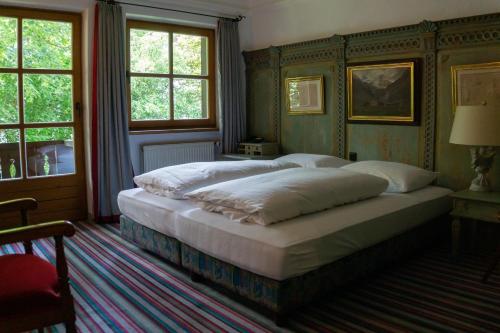 Hotel Schrenkhof – Unterhaching, WY