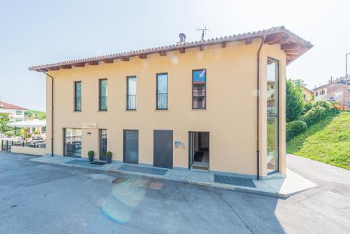 Casa Colbert, Barolo, Barolo (foto 4)