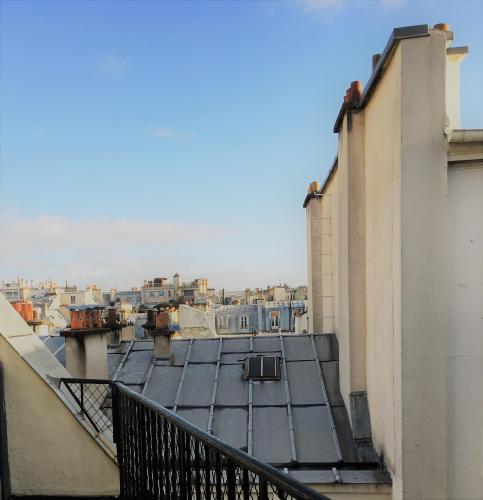 Balcony/terrace, Hotel Eiffel Kensington near Musee de l'Armee des Invalides