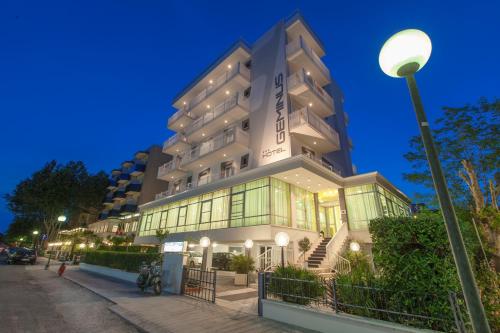 Hotel Geminus B&B – Cesenatico, IN