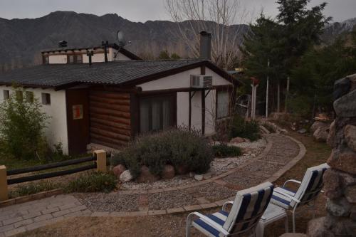 Létesítmények, Cabanas Rio Mendoza in Las Compuertas