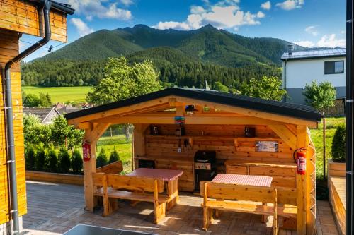 บริการและสิ่งอำนวยความสะดวก, Apartments Pemikas II in ปลอสติน