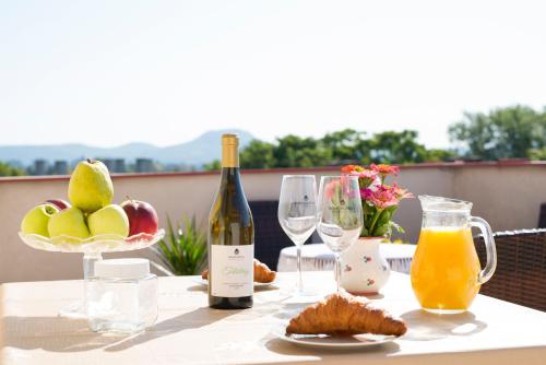 อาหารและเครื่องดื่ม, Francesca Apartmanlakása (Francesca Apartmanlakasa) in ทัพโพลค่า