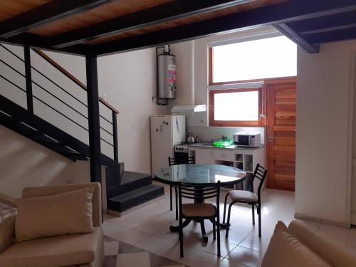 Standard Triple Room image 1