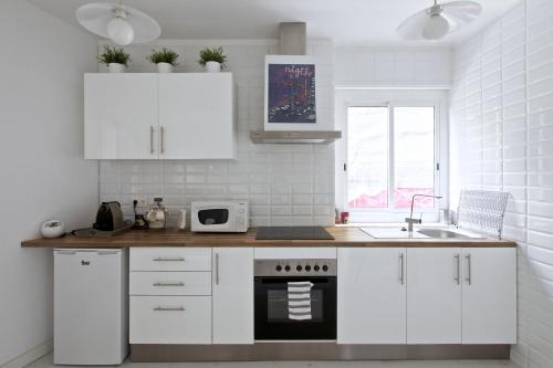 The White Flats Les Corts - image 3