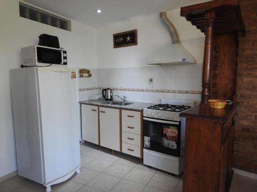 Kitchen, Costa Ballenas in Las Grutas