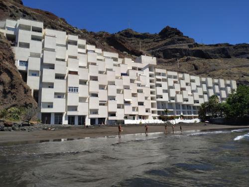  Steps to the beach!!! in Santa Cruz de Tenerife