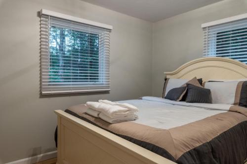Double Dipper - Upper Unit by Killington Vacation Rentals - image 10