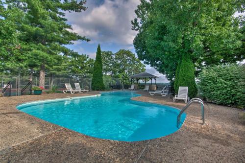 Lakefront Condo with Boat Slip Dock and Pools! - image 9