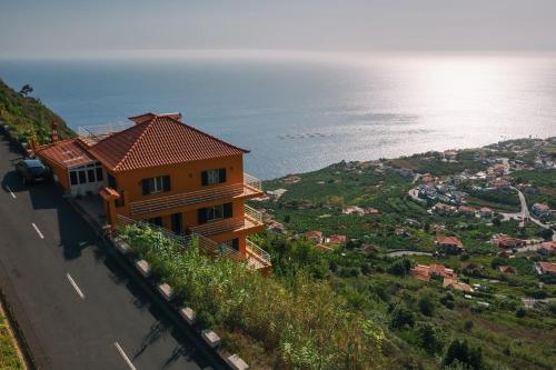 B&B Arco da Calheta - Sunset House - Bed and Breakfast Arco da Calheta