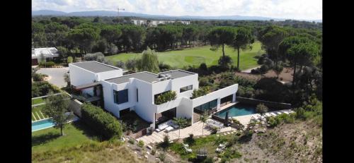  Luxury House PGA Catalunya Golf Resort in Caldes de Malavella